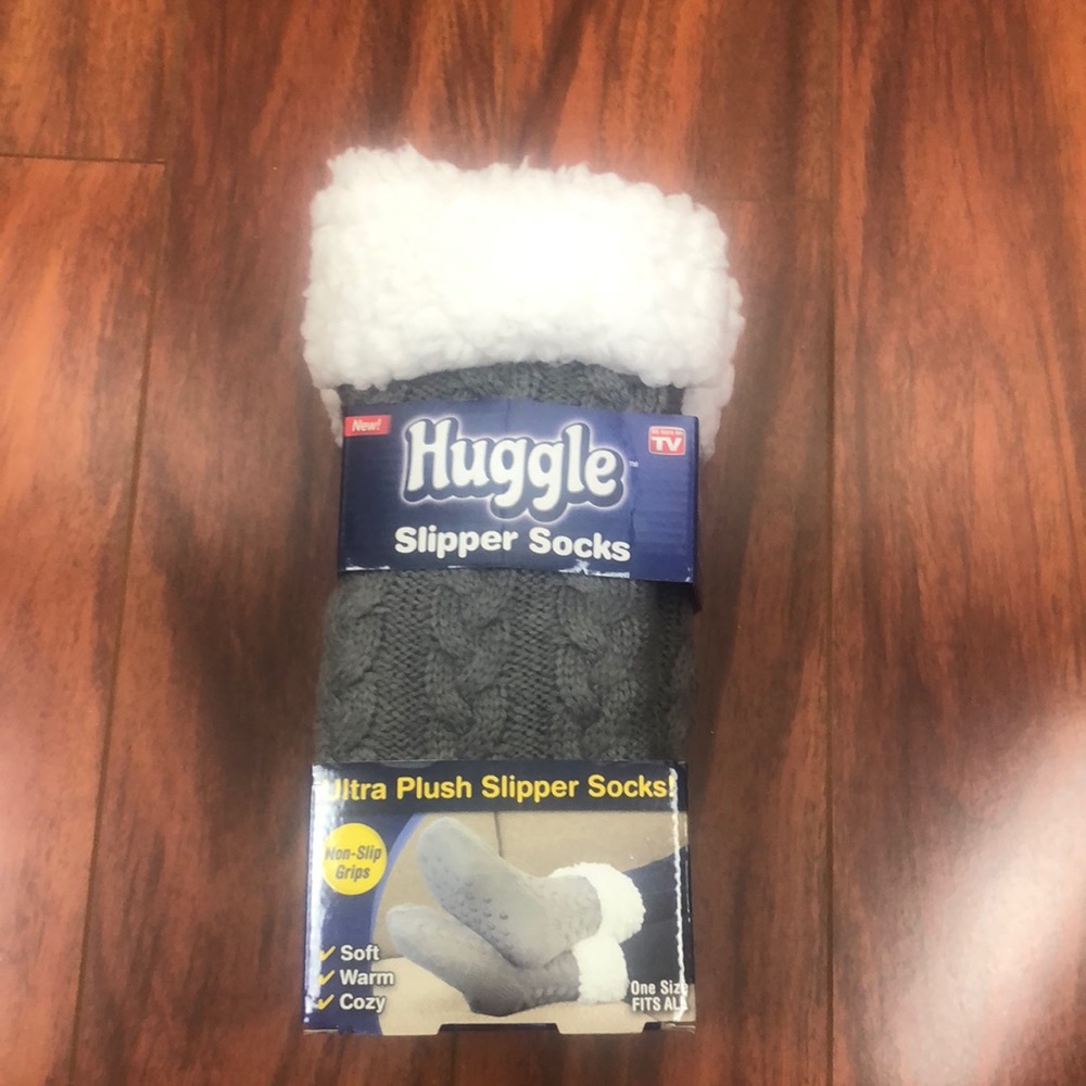 Huggle slipper socks